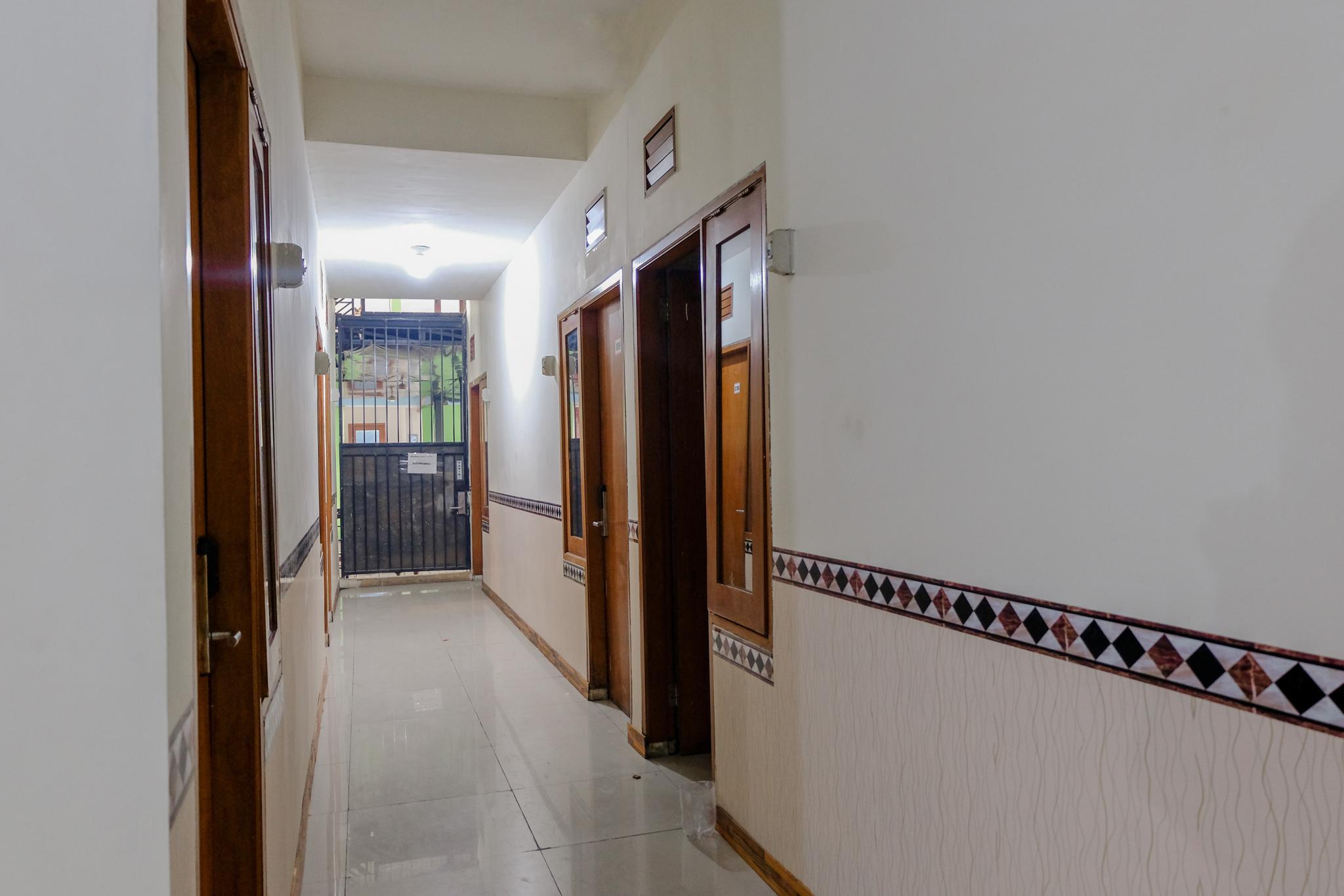 Reddoorz Near Flyover Arjosari Malang Ngoại thất bức ảnh